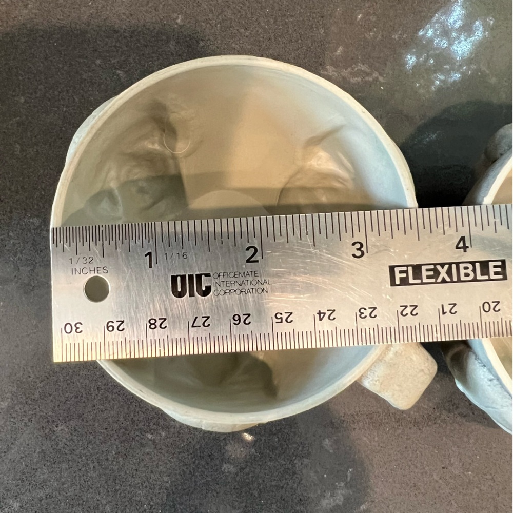 2 Skull Cups - Picture 9 of 10